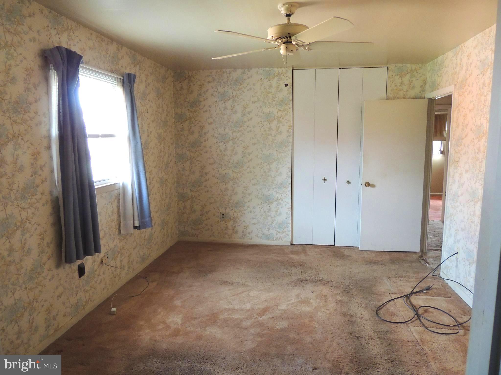 1306 Black Friars Road Baltimore, MD 21228 - Photo 9 of 13 Bedroom