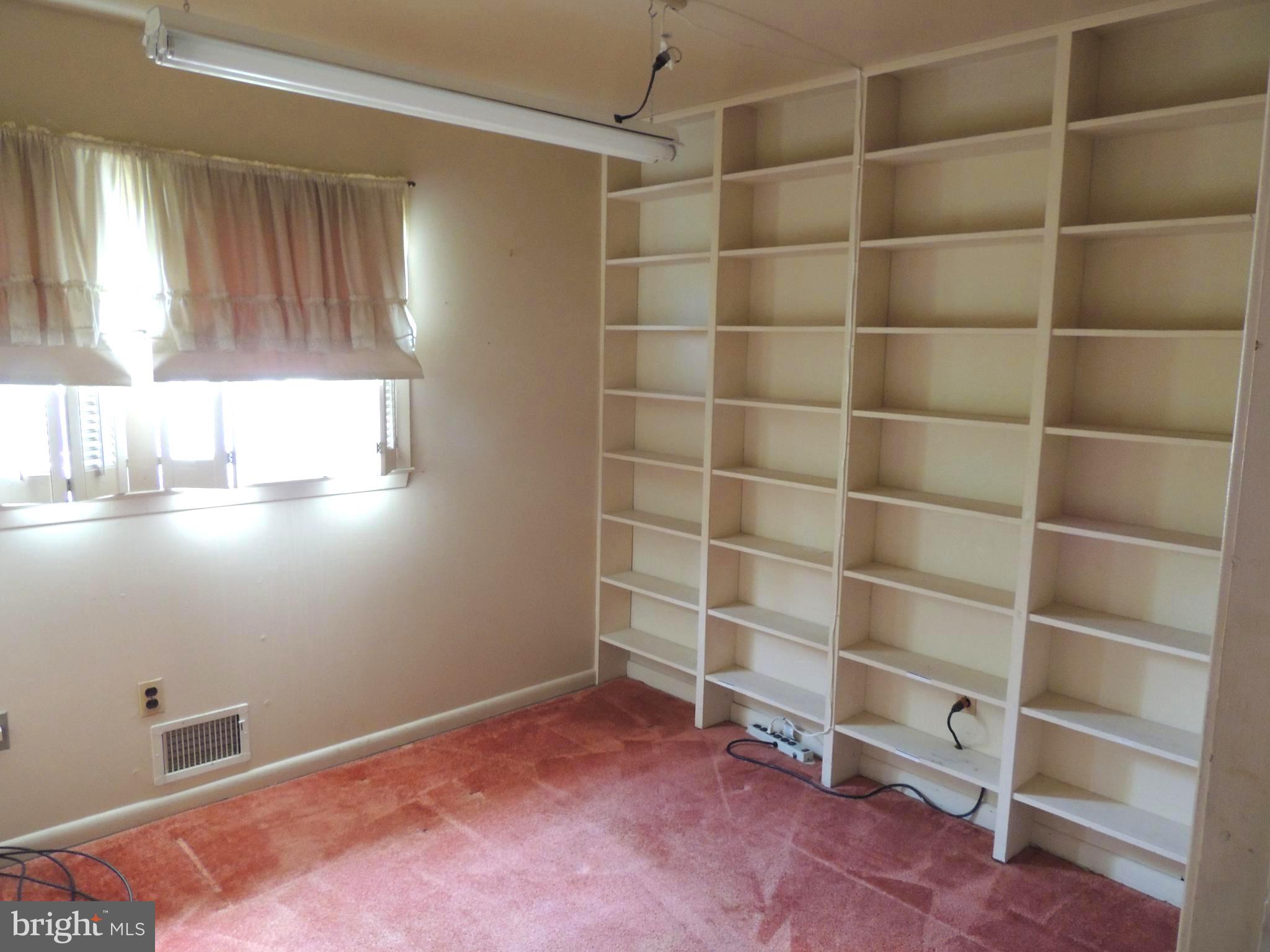 1306 Black Friars Road Baltimore, MD 21228 - Photo 10 of 13 Bedroom