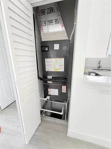 a view of kitchen living room