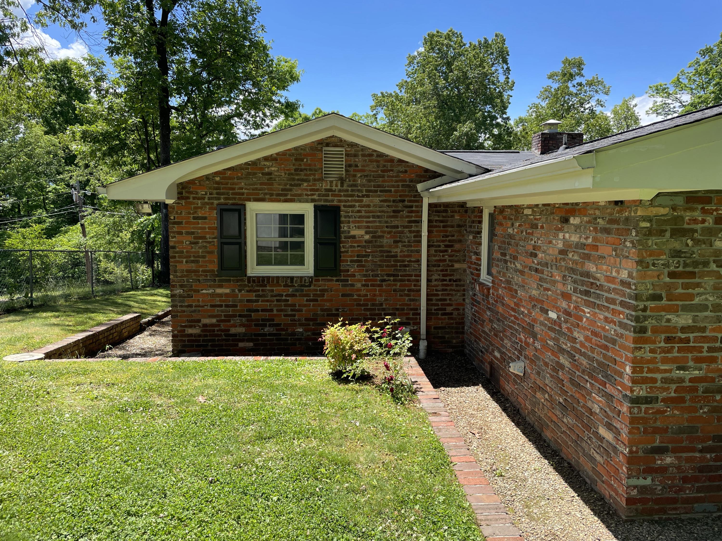 1444 Golf Course Road Newport, TN 37821 - Photo 31 of 32 31