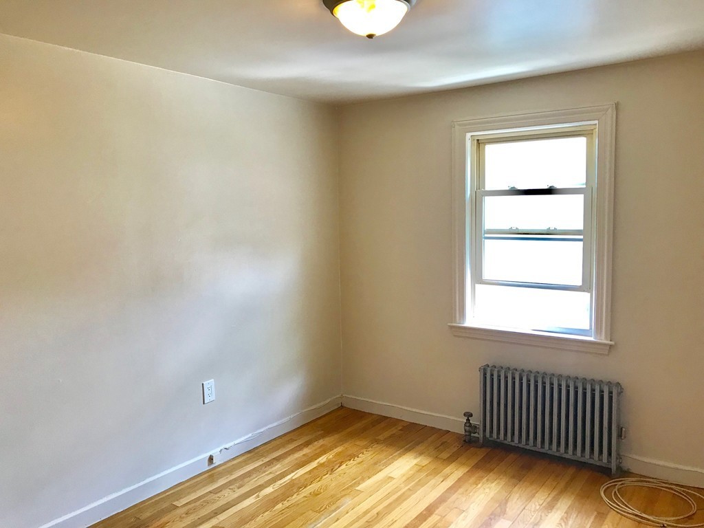 10-12 Nathan Road Waltham, MA 02453 - Photo 7 of 12 Gallery Image 7