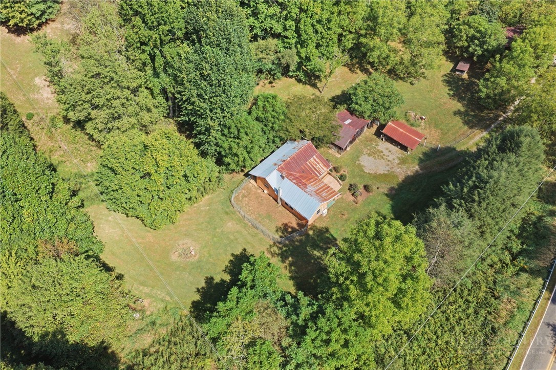 325 Sawyers Road Warrensville, NC 28693 - Photo 32 of 33 Gallery Image 32