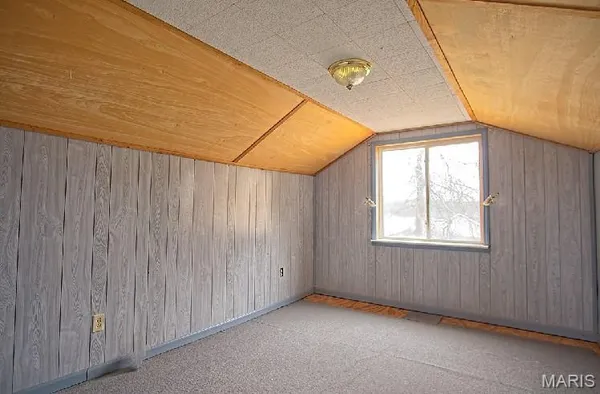 $299,000 | 1153 Red Fox Road, Climax Springs, MO 65324