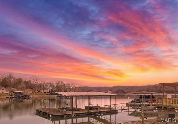 $299,000 | 1153 Red Fox Road, Climax Springs, MO 65324