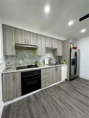$2,200 | 1086 Northwest 110th Street, Unit 1, Miami, FL 33168