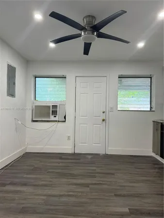 $2,200 | 1086 Northwest 110th Street, Unit 1, Miami, FL 33168
