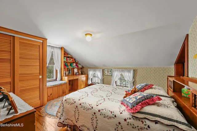 $850,000 | 138 Hillsdale Road, Egremont, MA 01230