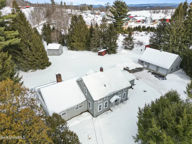 $850,000 | 138 Hillsdale Road, Egremont, MA 01230