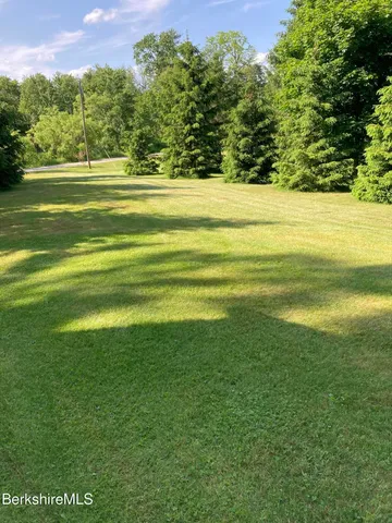 $850,000 | 138 Hillsdale Road, Egremont, MA 01230