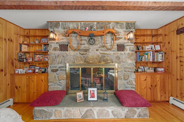 $850,000 | 138 Hillsdale Road, Egremont, MA 01230