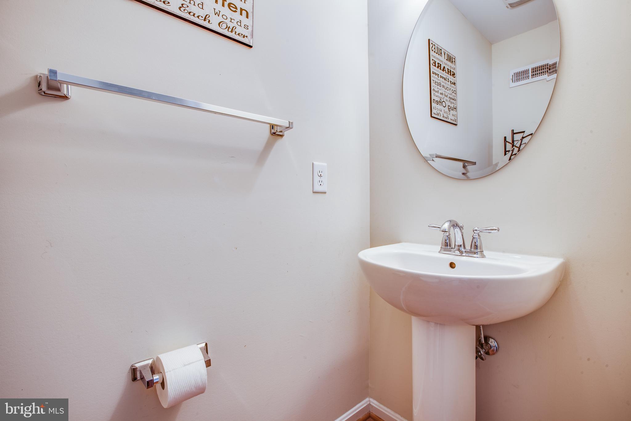 9060 Basil Road King George, VA 22485 - Photo 29 of 53 Half Bath Main