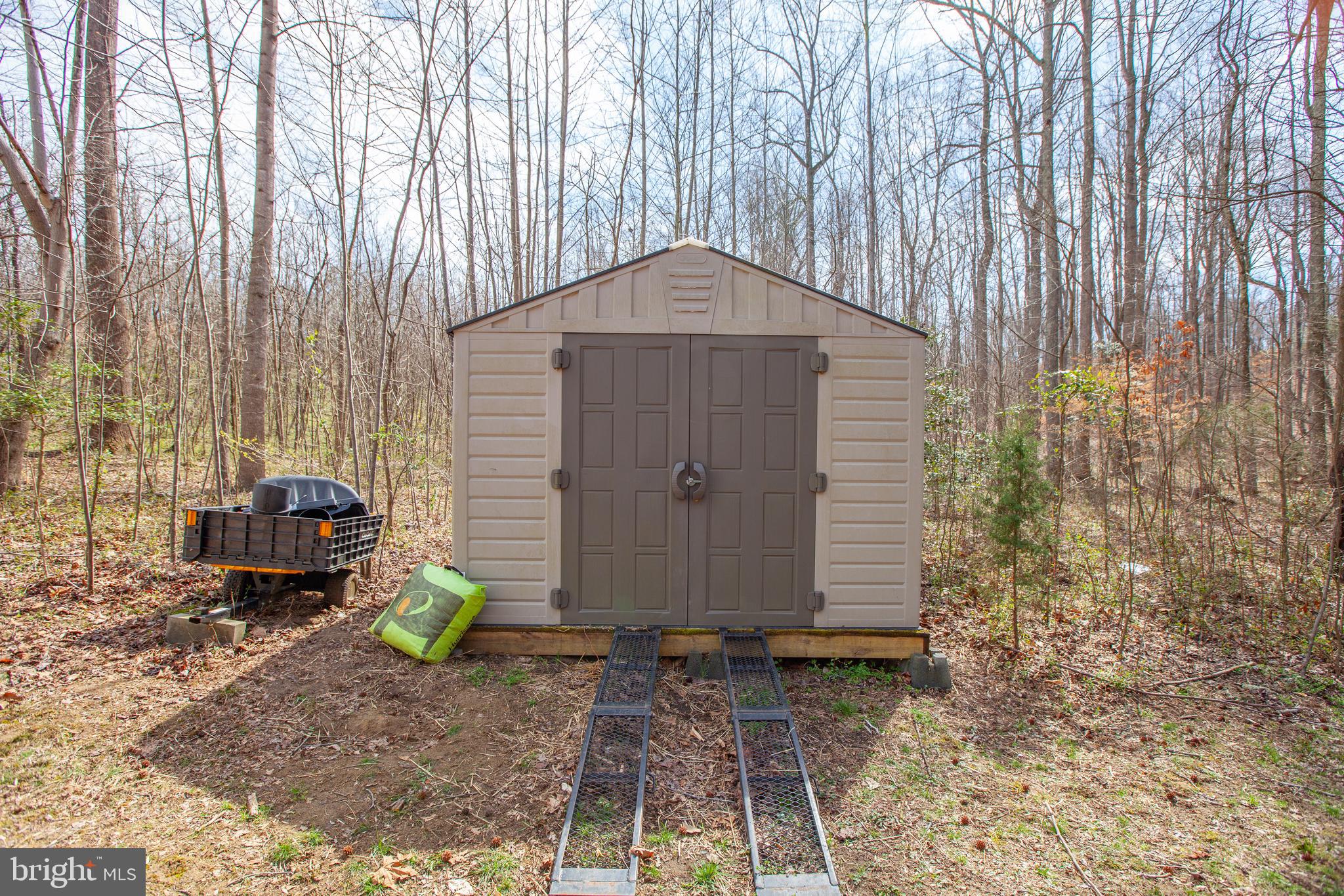 9060 Basil Road King George, VA 22485 - Photo 51 of 53 Shed