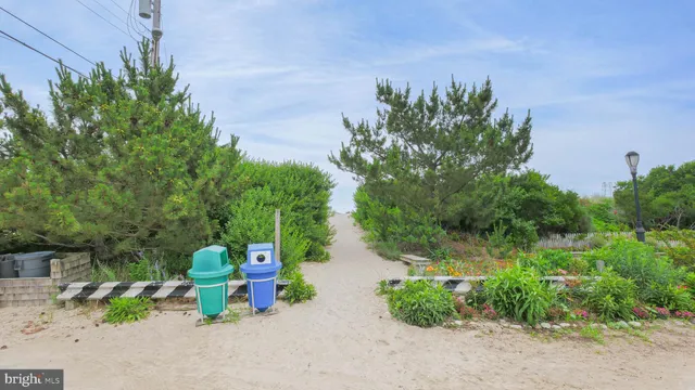 $245,000 | 12 East 78th Street, Unit 1, Harvey Cedars, NJ 08008