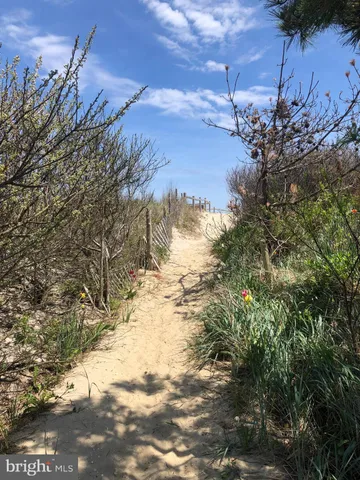 $245,000 | 12 East 78th Street, Unit 1, Harvey Cedars, NJ 08008