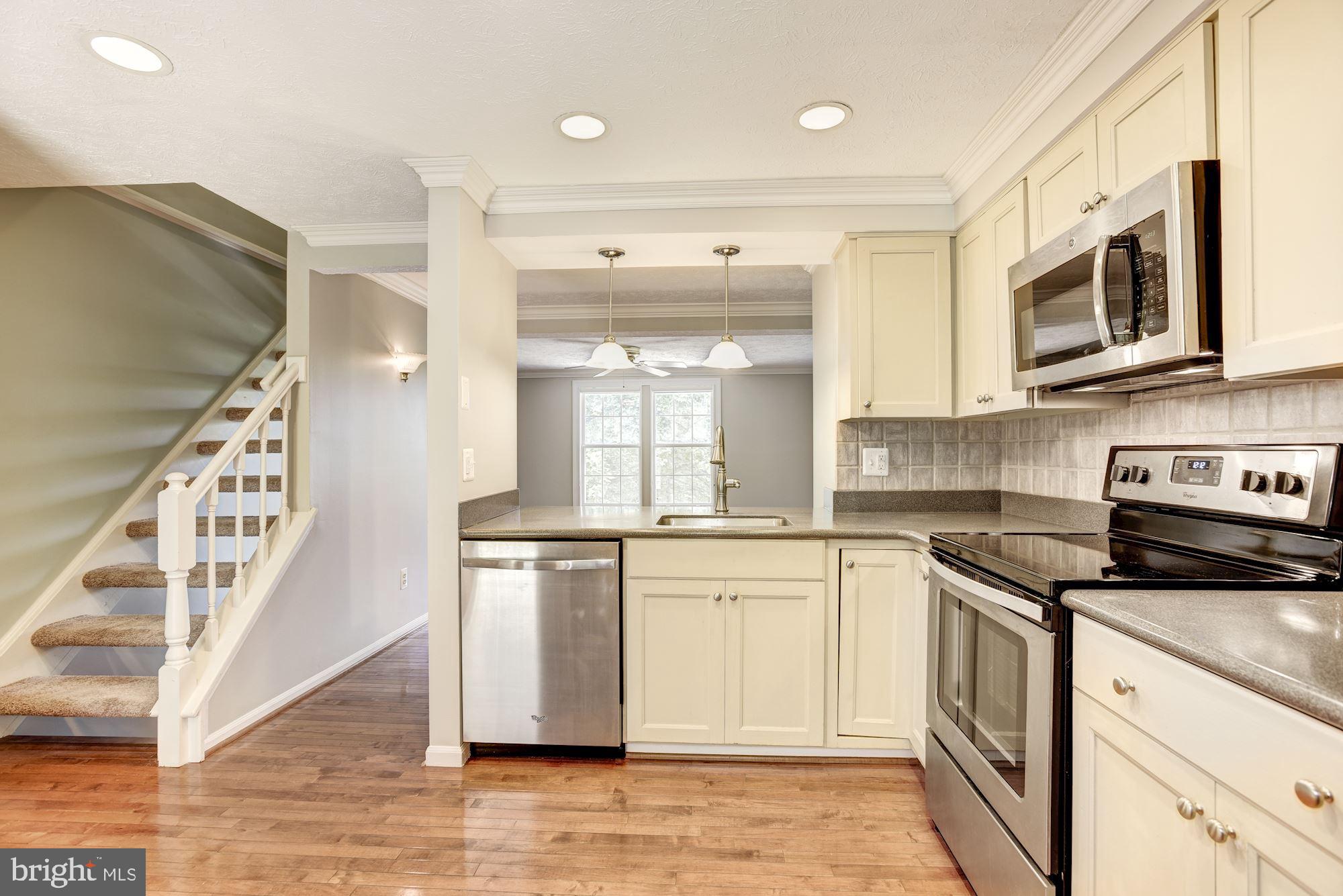 1646 Fieldthorn Drive Reston, VA 20194 - Photo 14 of 44