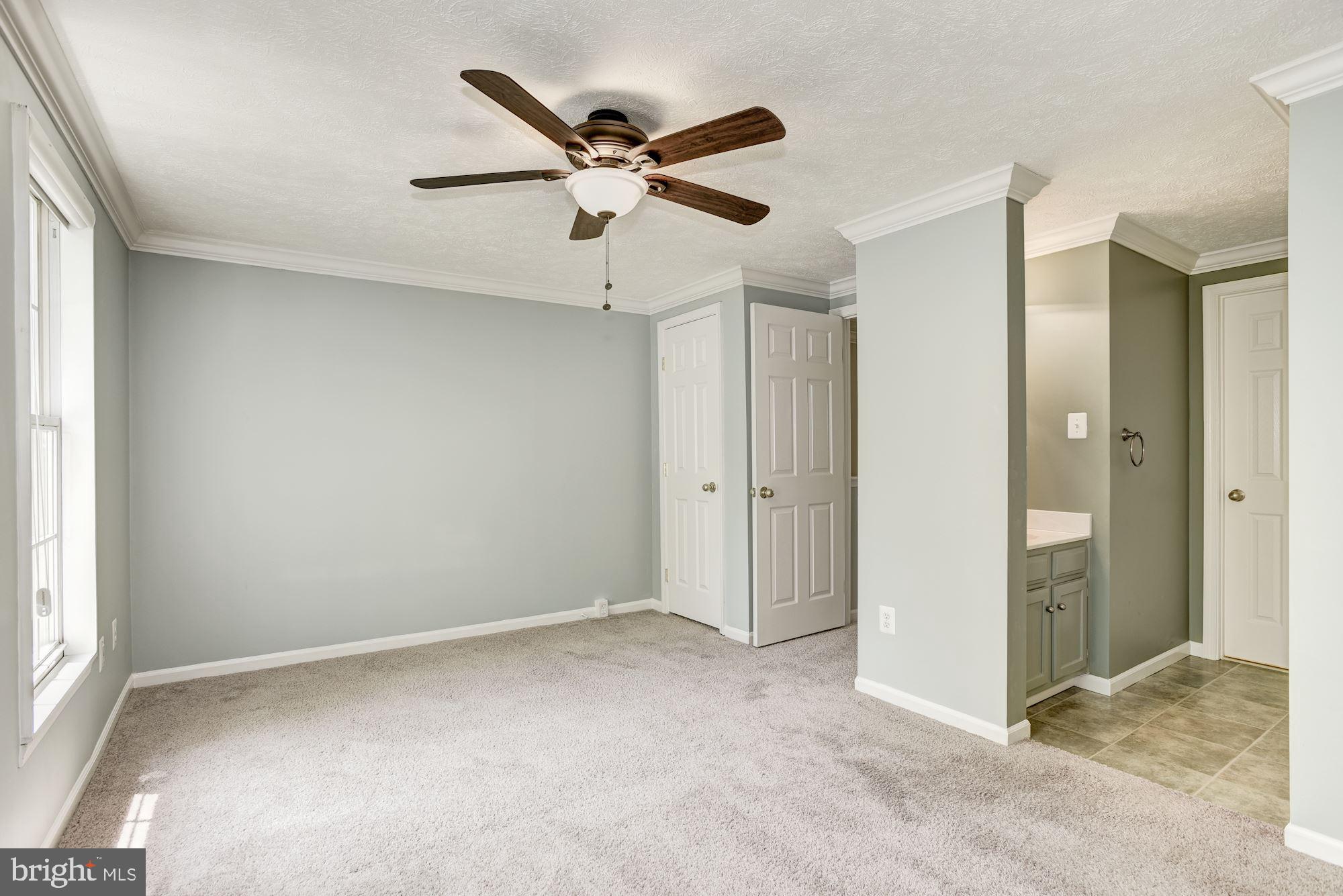 1646 Fieldthorn Drive Reston, VA 20194 - Photo 27 of 44