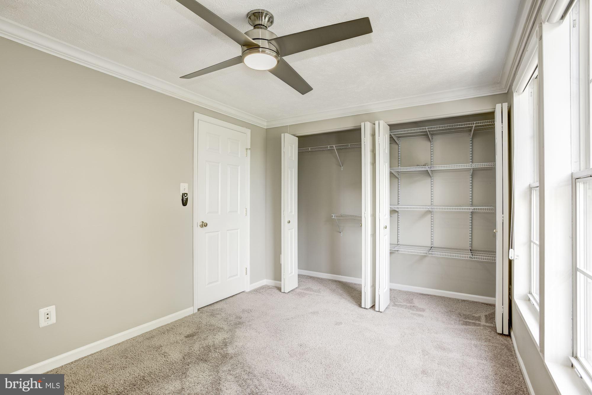 1646 Fieldthorn Drive Reston, VA 20194 - Photo 32 of 44