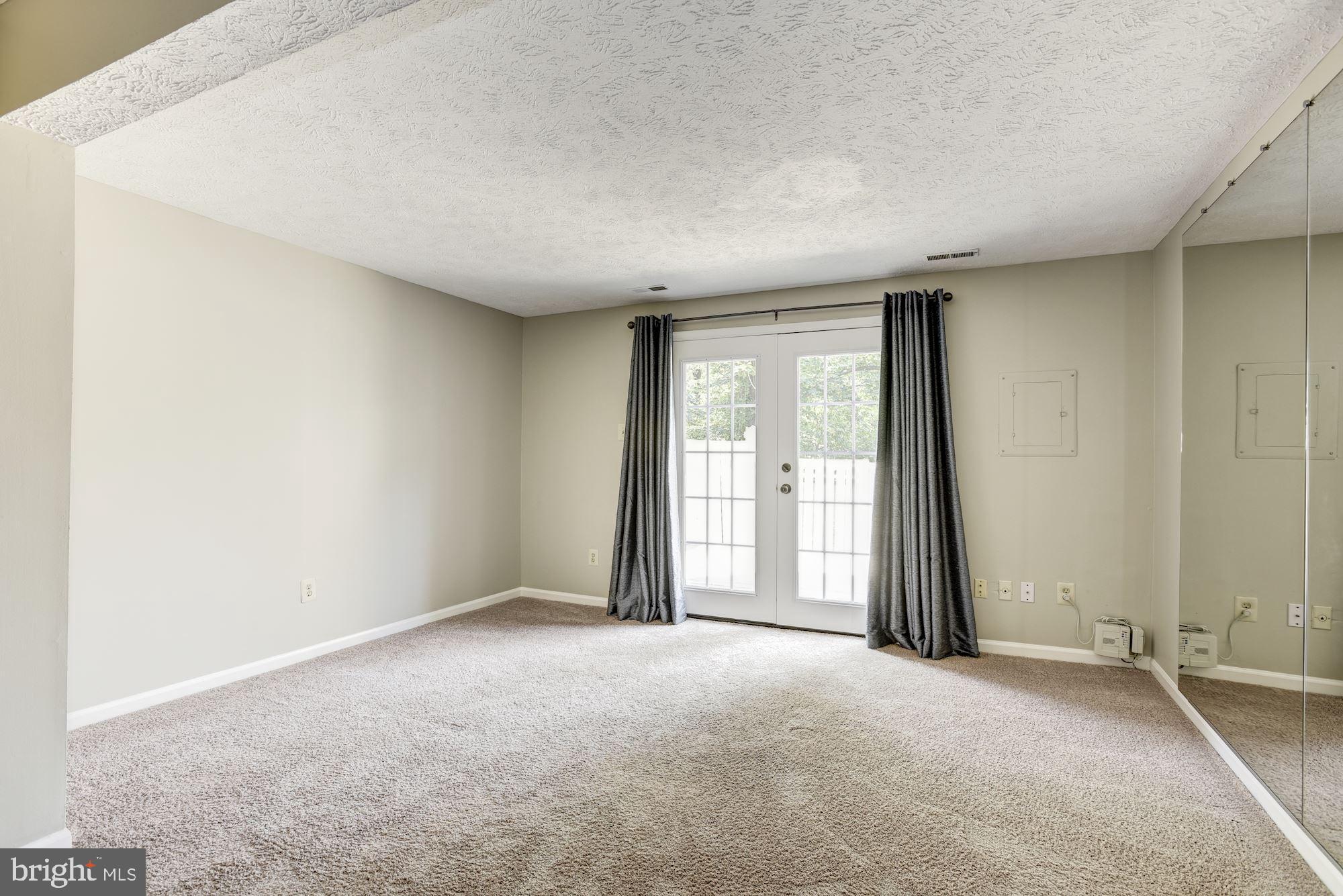 1646 Fieldthorn Drive Reston, VA 20194 - Photo 34 of 44
