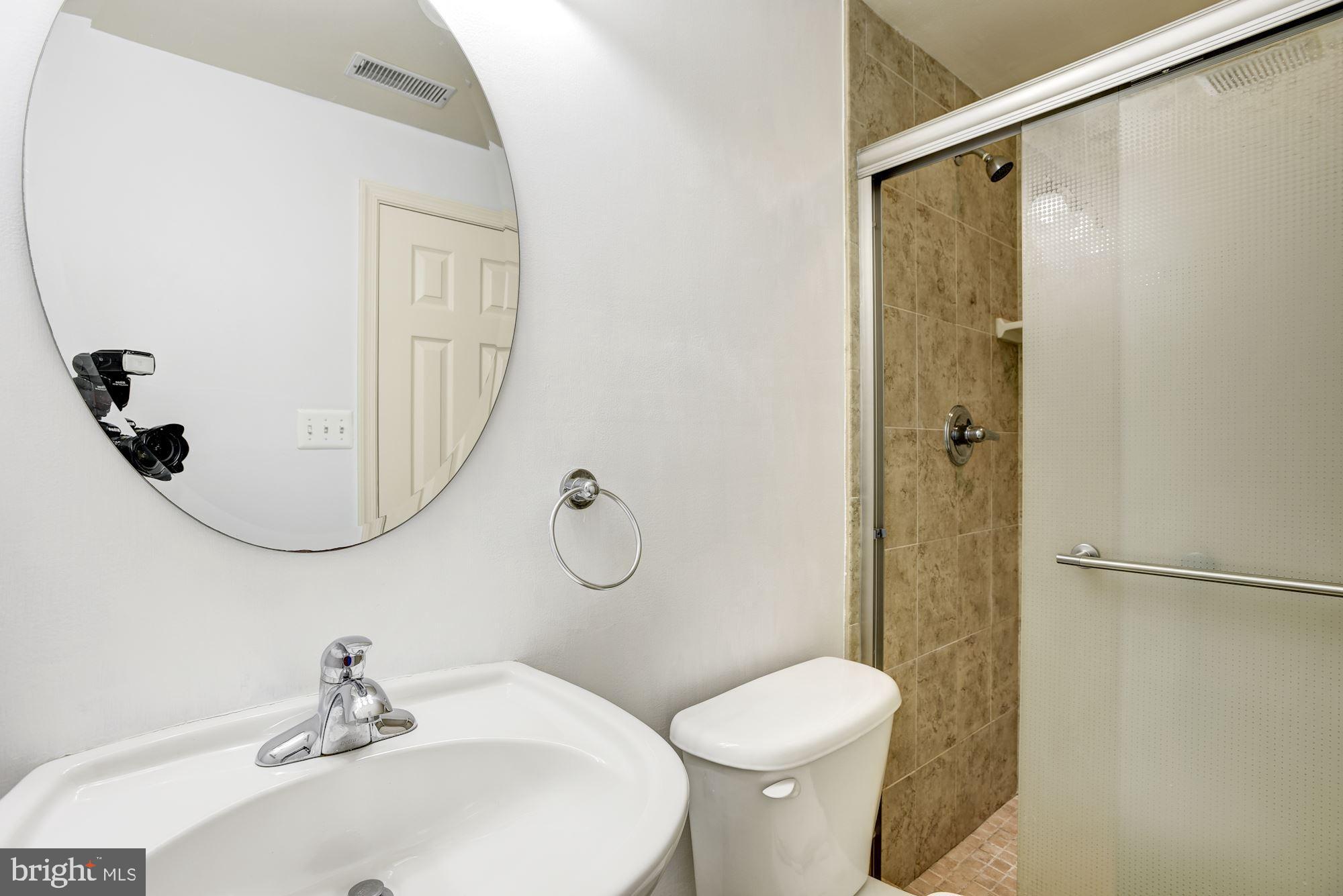 1646 Fieldthorn Drive Reston, VA 20194 - Photo 38 of 44