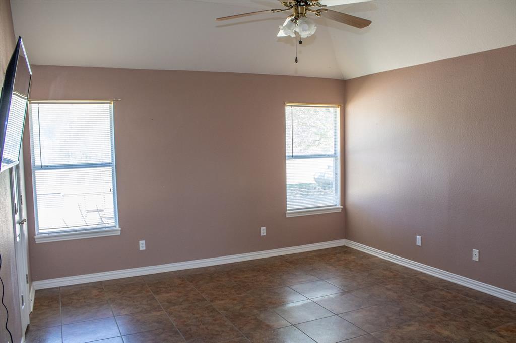 611 Gladness, Unit A Rhome, TX 76078 - Photo 34 of 40