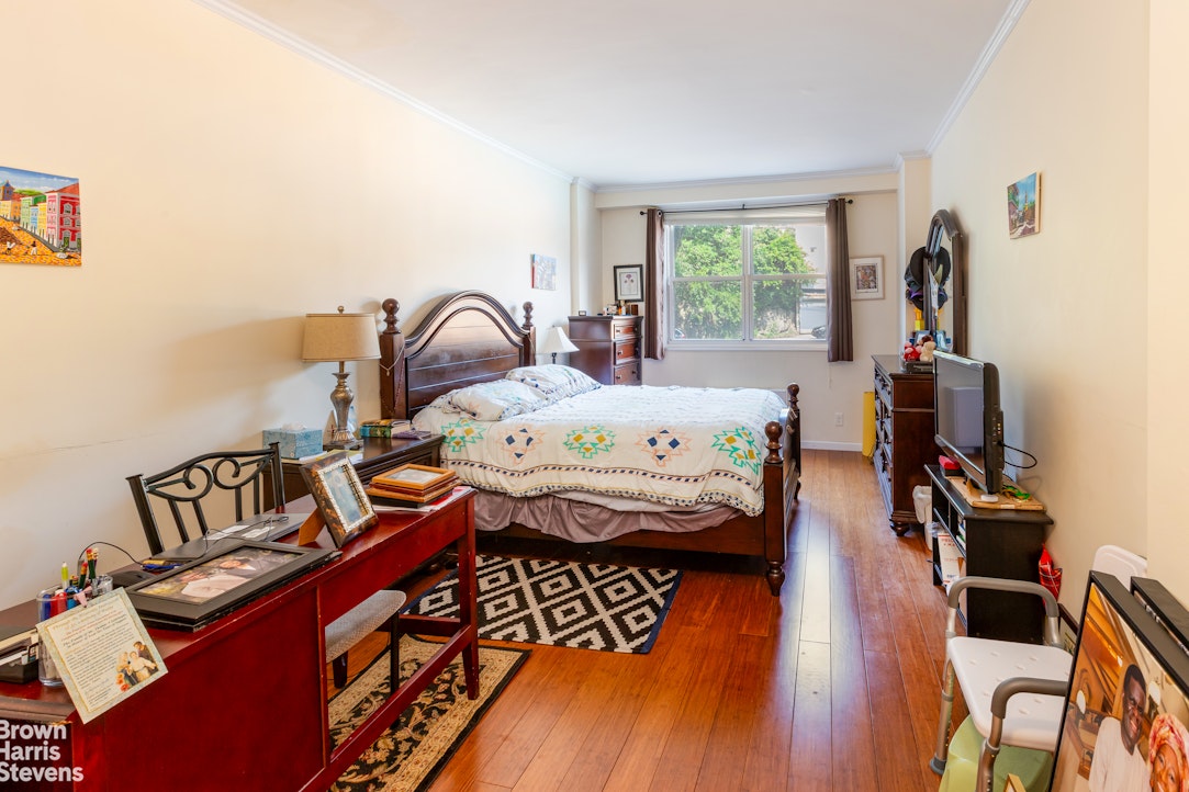 555 Kappock Street, Unit 2E Bronx, NY 10463 - Photo 8 of 39