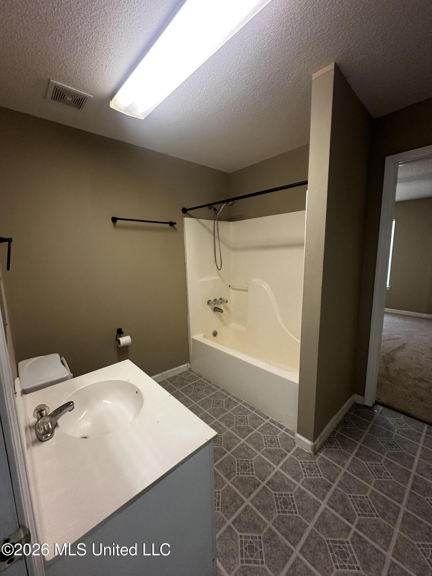 22226 Red Bluff Road Moss Point, MS 39562 - Photo 15 of 21 IMG_5498