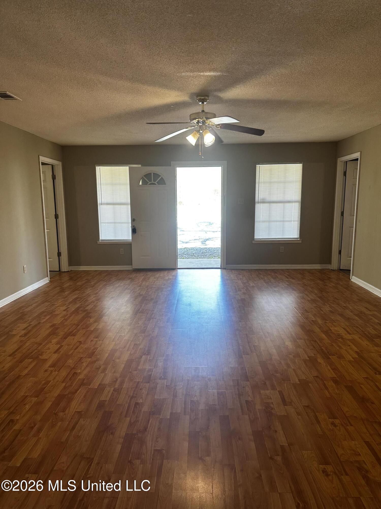 22226 Red Bluff Road Moss Point, MS 39562 - Photo 3 of 21 IMG_5508