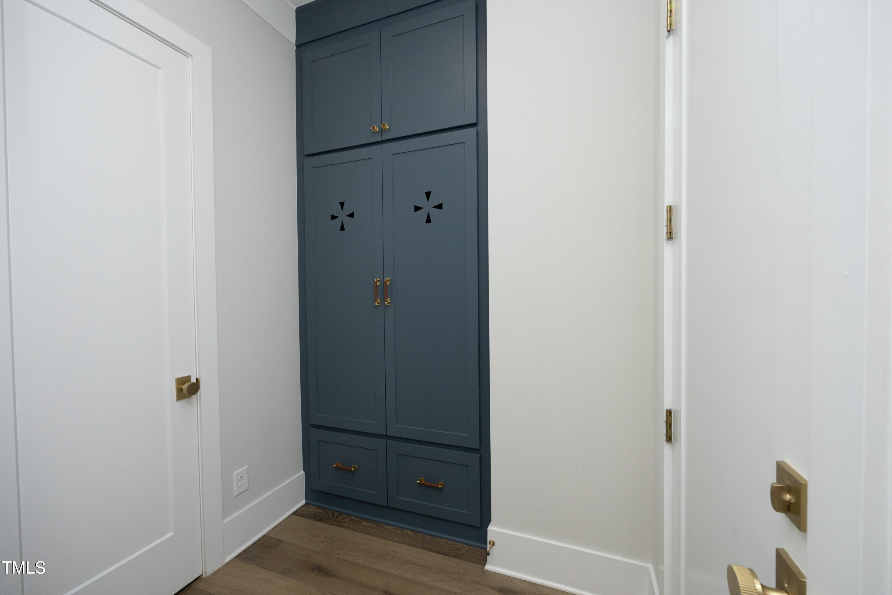 7736 Roberts Road Apex, NC 27523 - Photo 27 of 53 33CoatCabinet