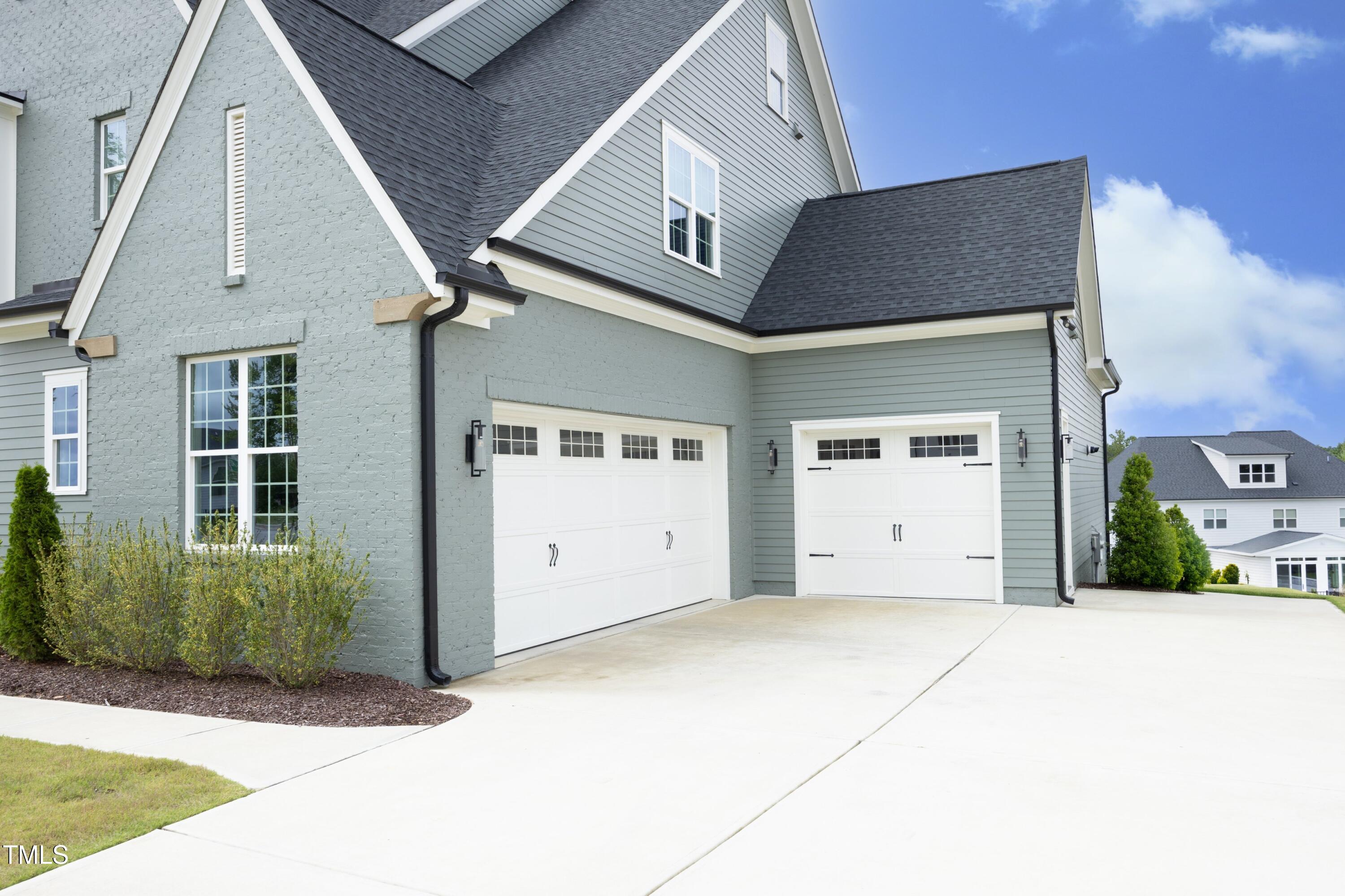 7736 Roberts Road Apex, NC 27523 - Photo 3 of 53 08GarageExteriors