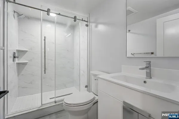 $2,490,000 | 292 Magnolia Avenue, Cresskill, NJ 07626