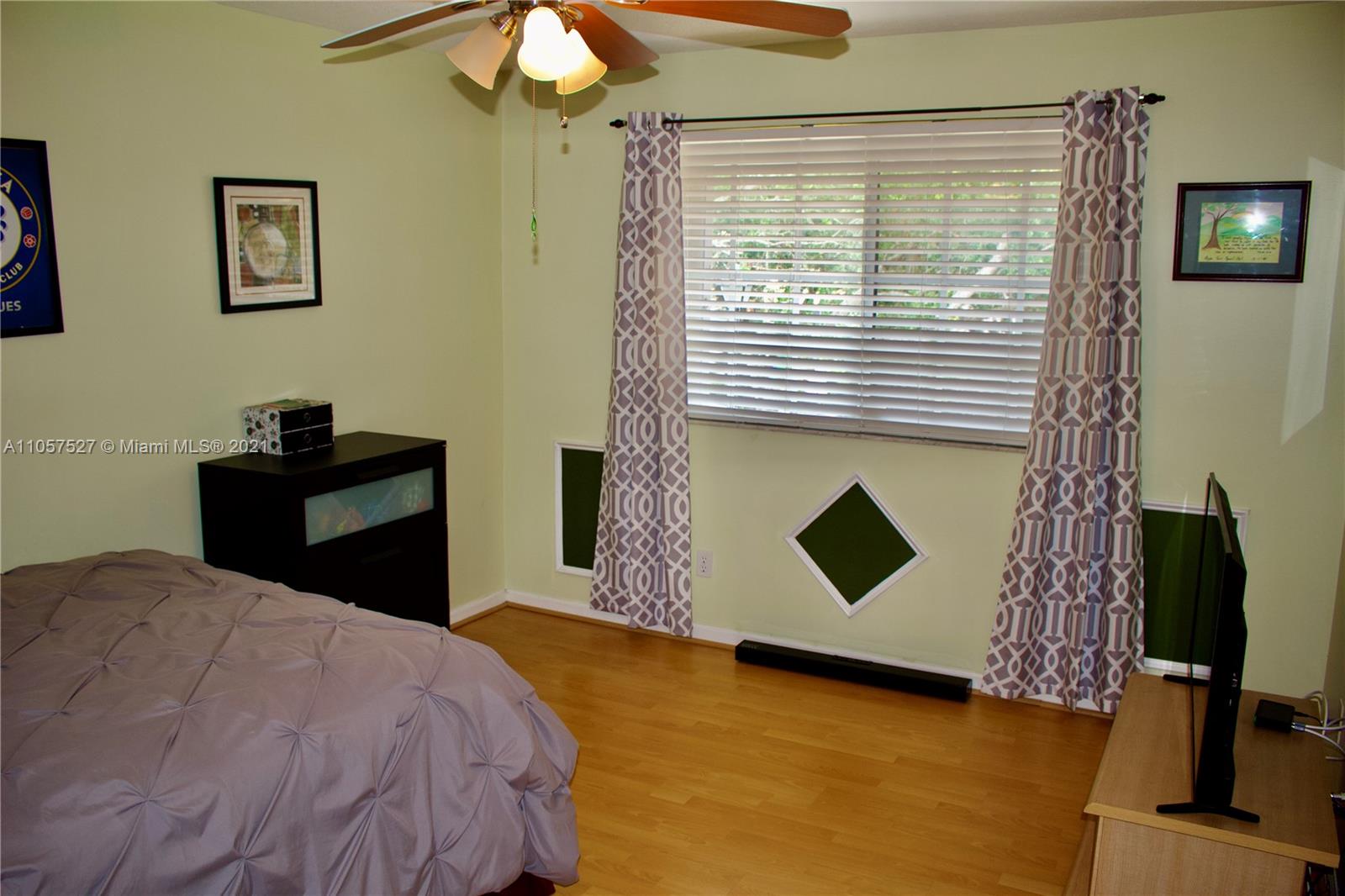 Embassy Lakes Cooper City, FL 33026 - Photo 29 of 36