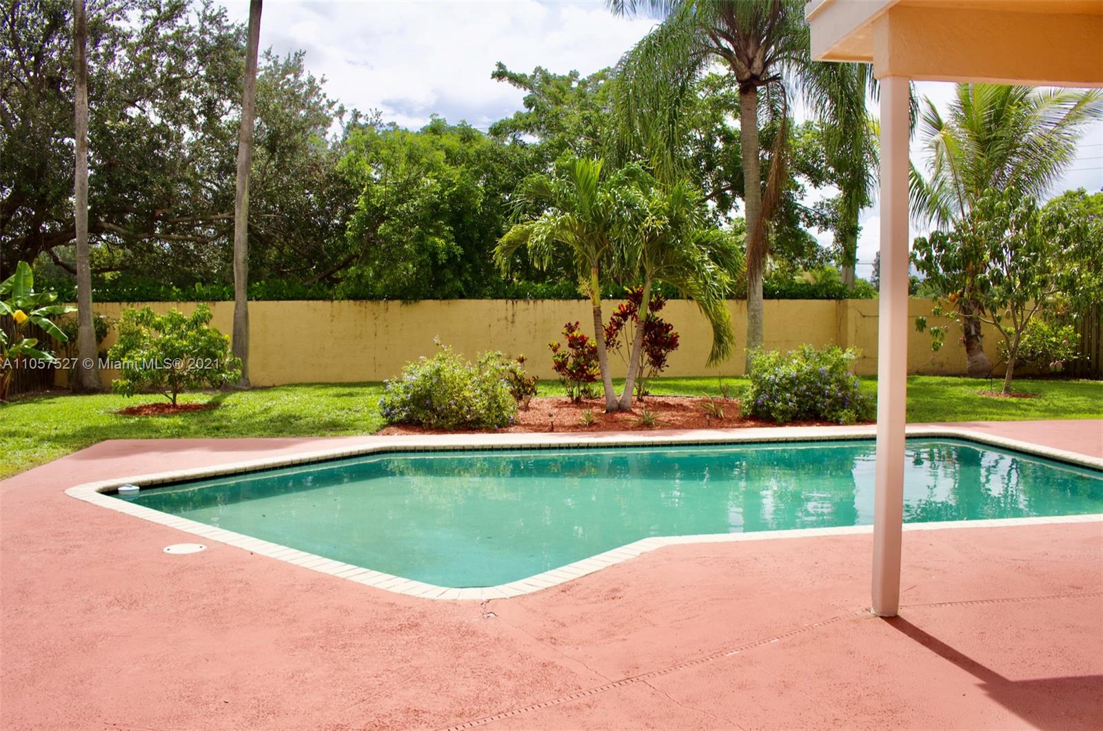 Embassy Lakes Cooper City, FL 33026 - Photo 6 of 36