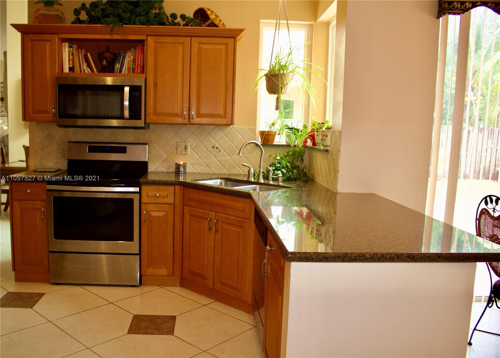 Embassy Lakes Cooper City, FL 33026 - Photo 9 of 36