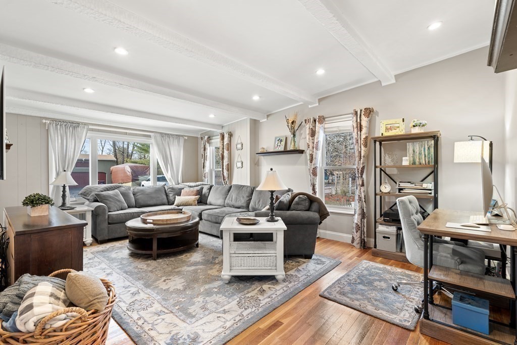 54 Reed Avenue Weymouth, MA 02190 - Photo 13 of 39 Gallery Image 13