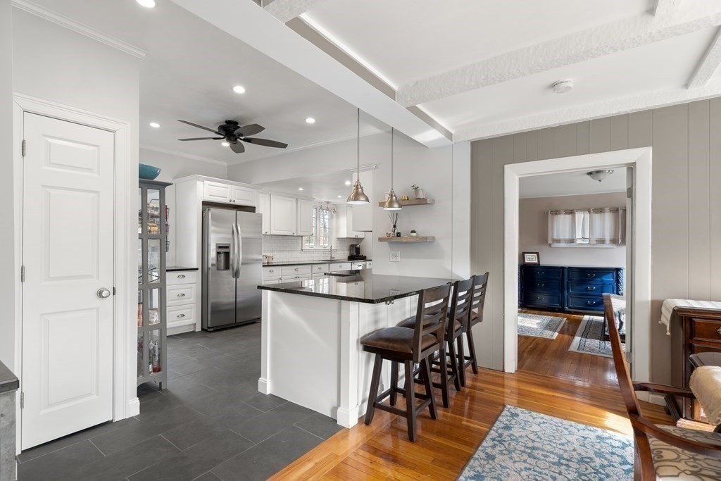 54 Reed Avenue Weymouth, MA 02190 - Photo 6 of 39 Gallery Image 6