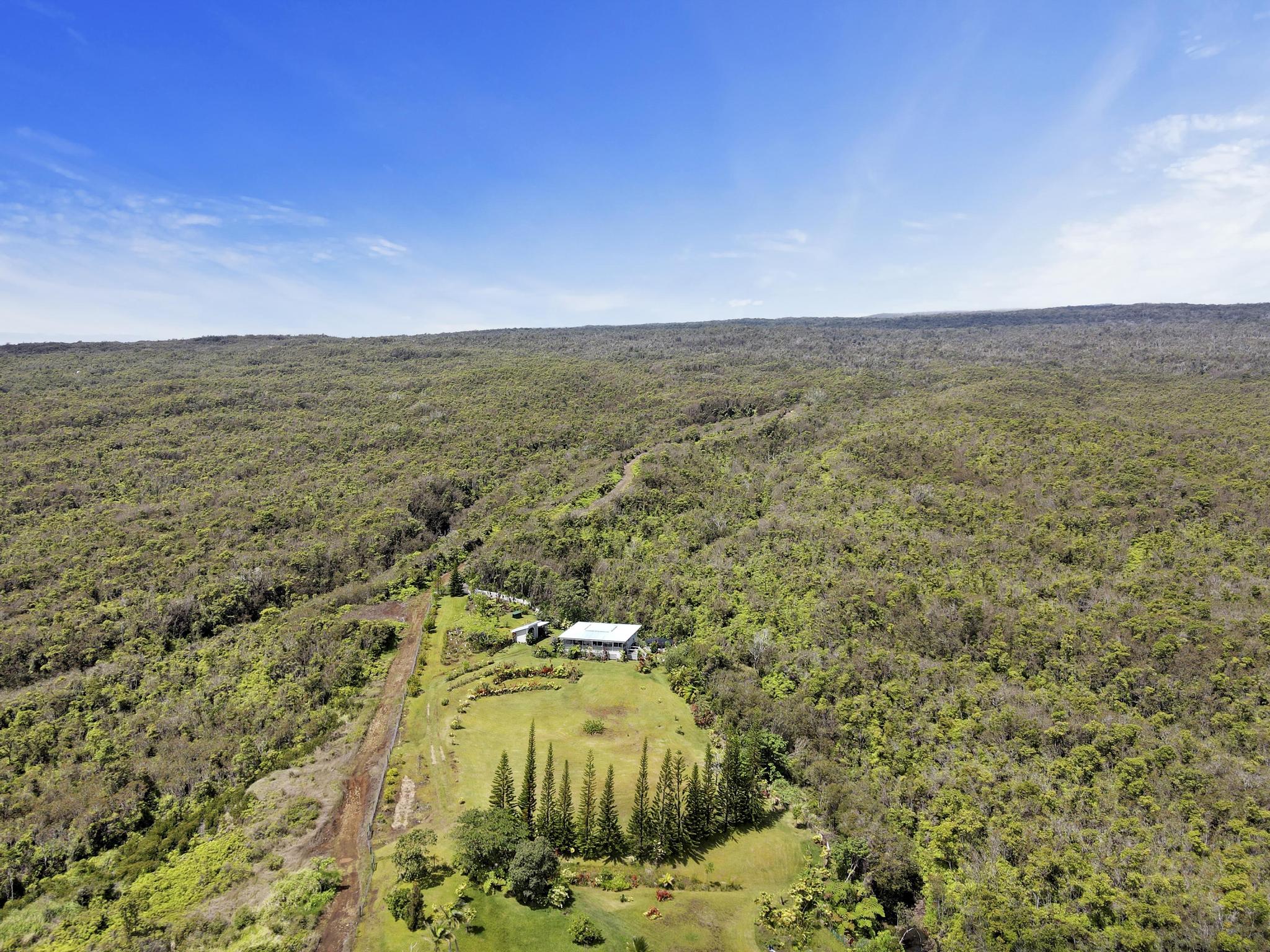 34-1480 Honomainoa Road Papaaloa, HI 96764 - Photo 16 of 30 a view of city and ocean