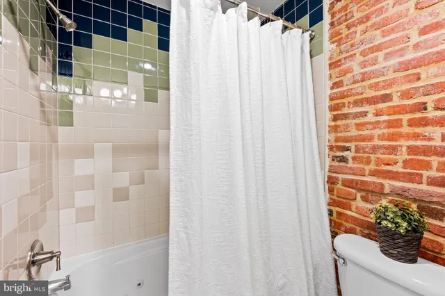 $279,500 | 318 West 28th Street, Baltimore, MD 21211