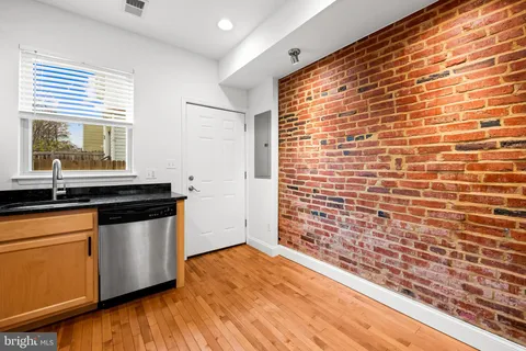 $279,500 | 318 West 28th Street, Baltimore, MD 21211