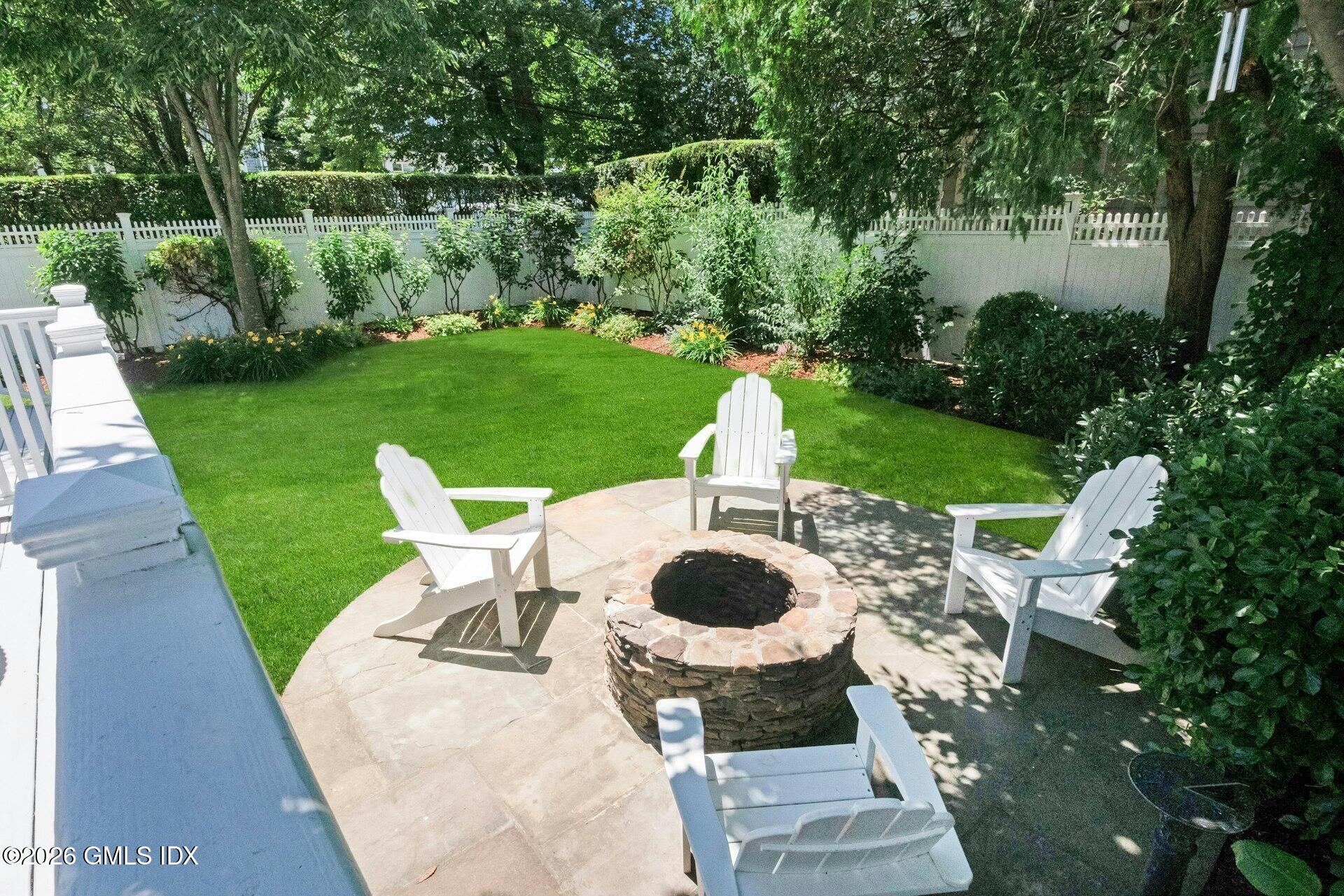 52 Chesterfield Road Stamford, CT 06902 - Photo 37 of 41 071-493708-DSC09481_14717857