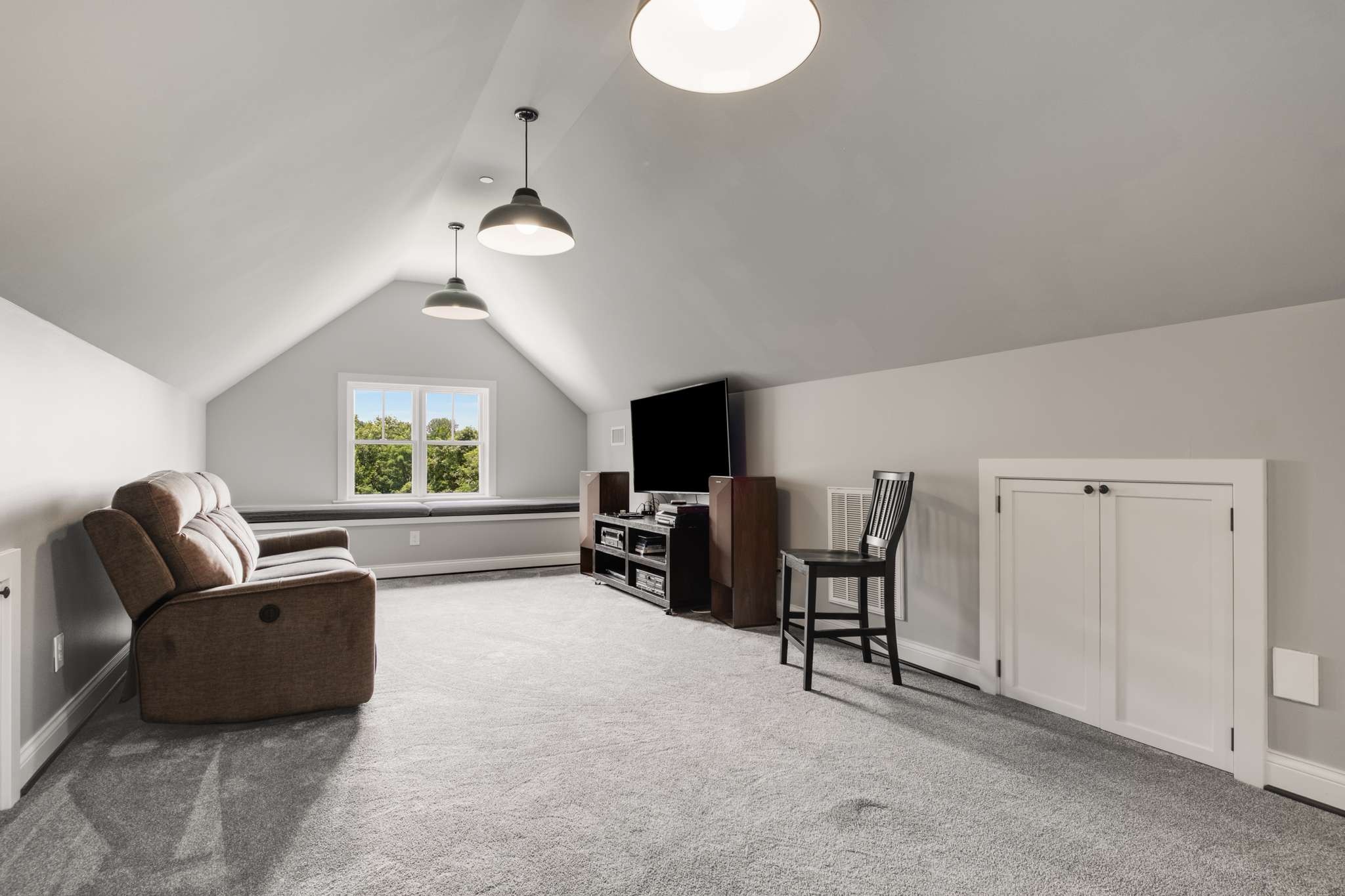 8454 Lewis Road Nashville, TN 37221 - Photo 23 of 32