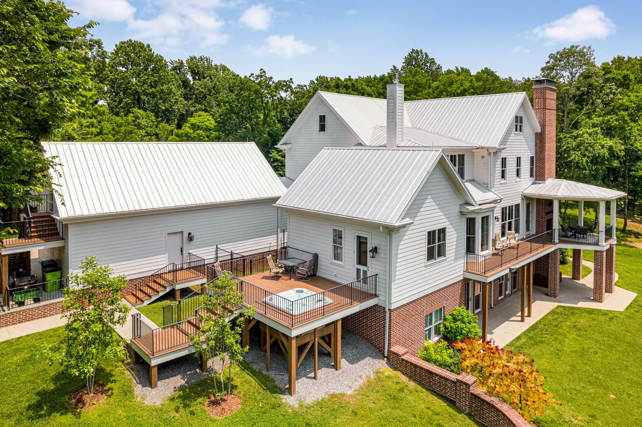 8454 Lewis Road Nashville, TN 37221 - Photo 29 of 32