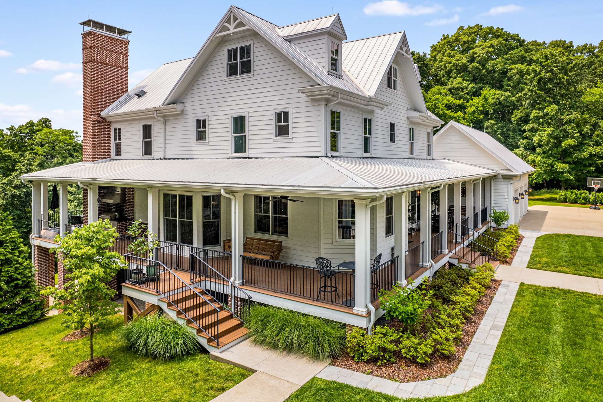 8454 Lewis Road Nashville, TN 37221 - Photo 5 of 32