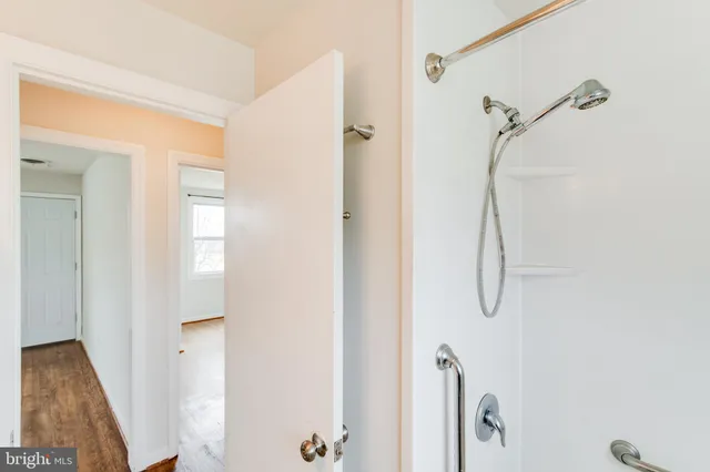 $2,600 | 4289 Lunceford Lane, Marshall, VA 20115