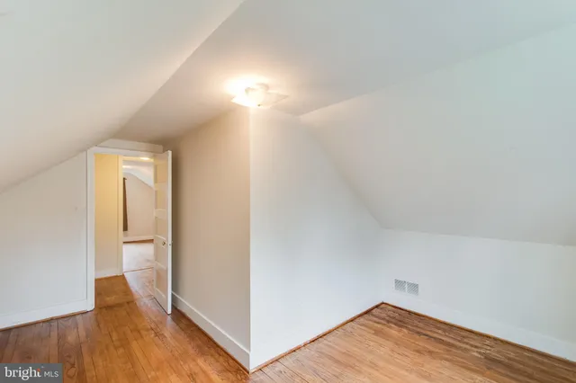 $2,600 | 4289 Lunceford Lane, Marshall, VA 20115