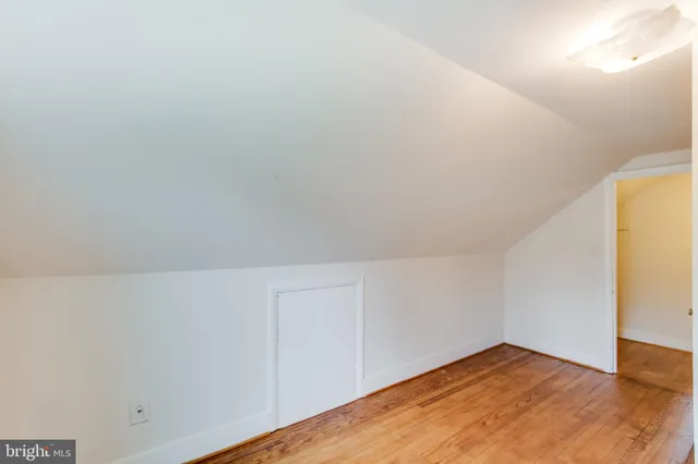 $2,600 | 4289 Lunceford Lane, Marshall, VA 20115