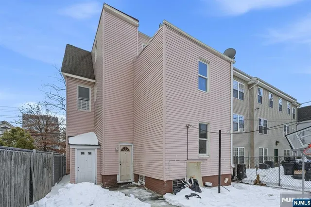 $825,000 | 72 South 13th Street, Newark, NJ 07107