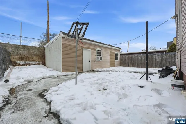 $825,000 | 72 South 13th Street, Newark, NJ 07107