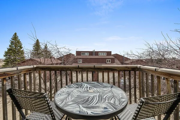 $259,900 | 1503 16th Street Northwest, Unit B, Minot, ND 58703