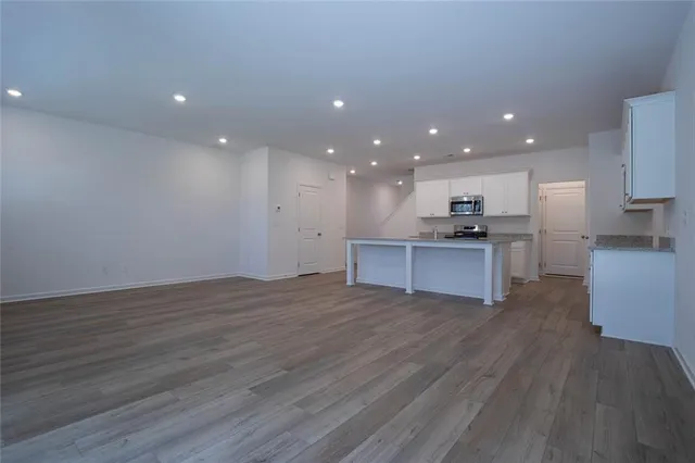 $2,295 | 2926 Alliteration Avenue, Buford, GA 30519