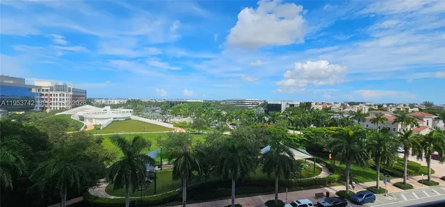 $585,000 | 5350 Northwest 84th Avenue, Unit 507, Doral, FL 33166